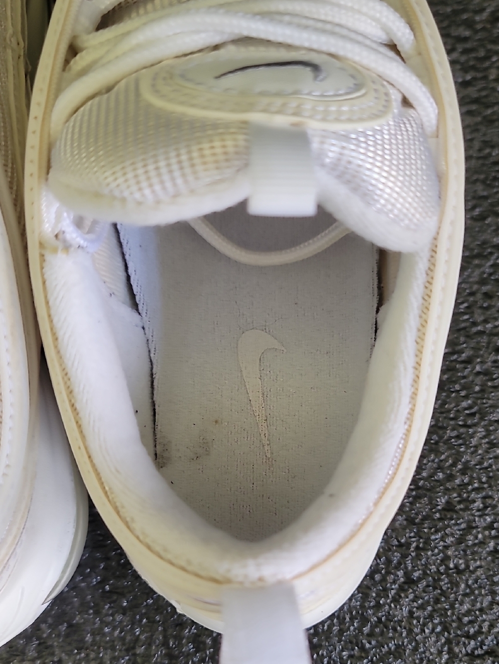 Nike Air Max 97 'Triple White' Mens 9 Ships Today - Picture 8 of 16